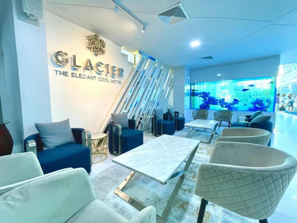 Glacier Hotel Khon Kaen Esterno foto